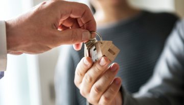 Should you take loans from family members to buy a house?