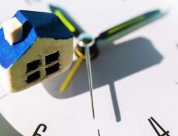 Can home buyers time the real estate market?